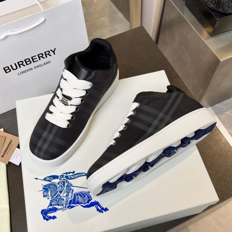 Burberry Low Shoes